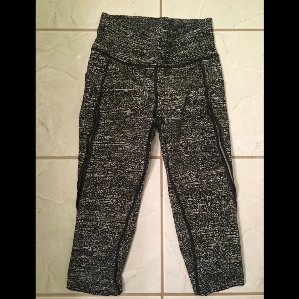 Lululemon leggings cropped